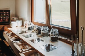 Desayuno buffet todos los días (con cargo)