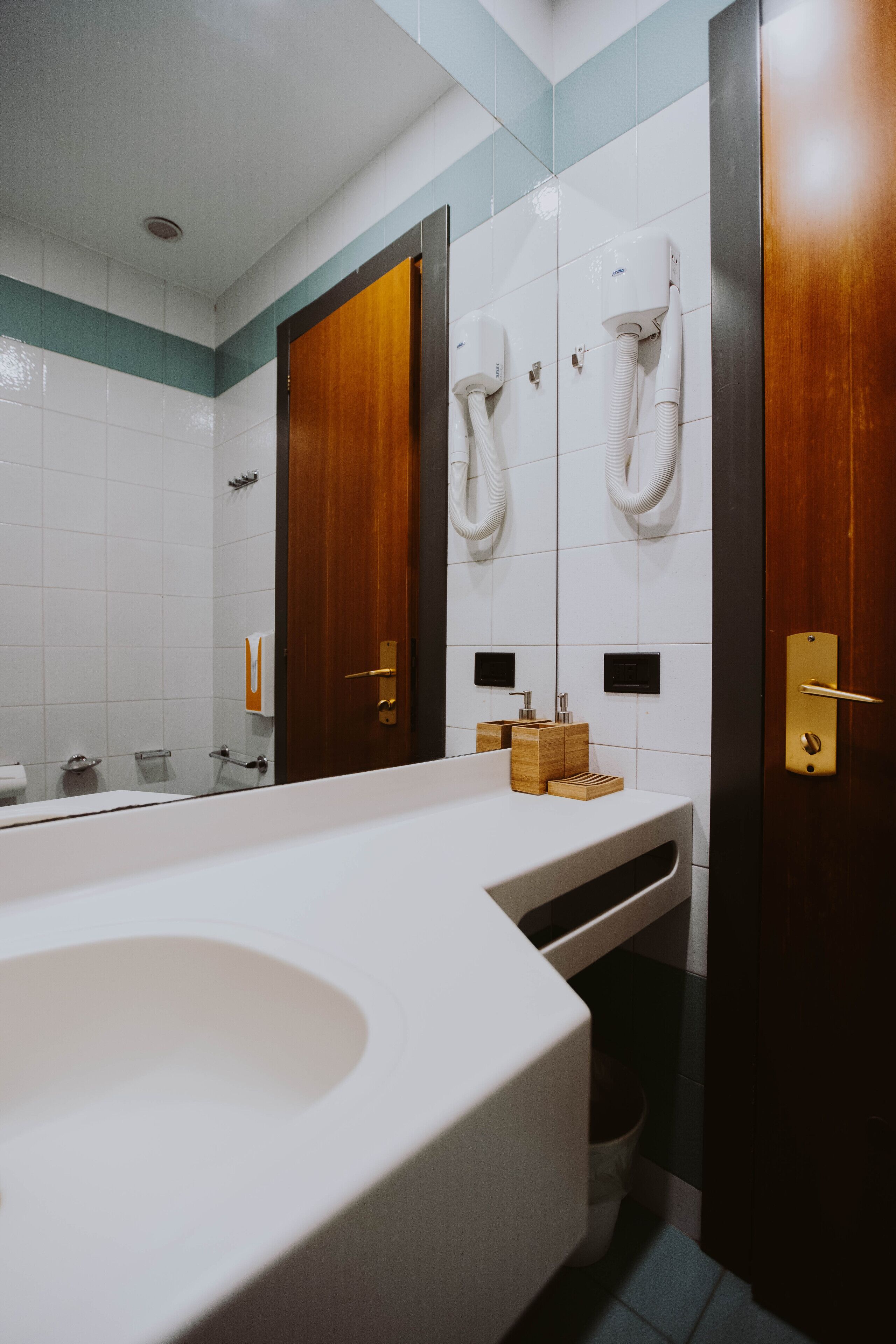 Shared Dormitory, Women only (5 people) | Bathroom | Shower, hair dryer, bidet, towels