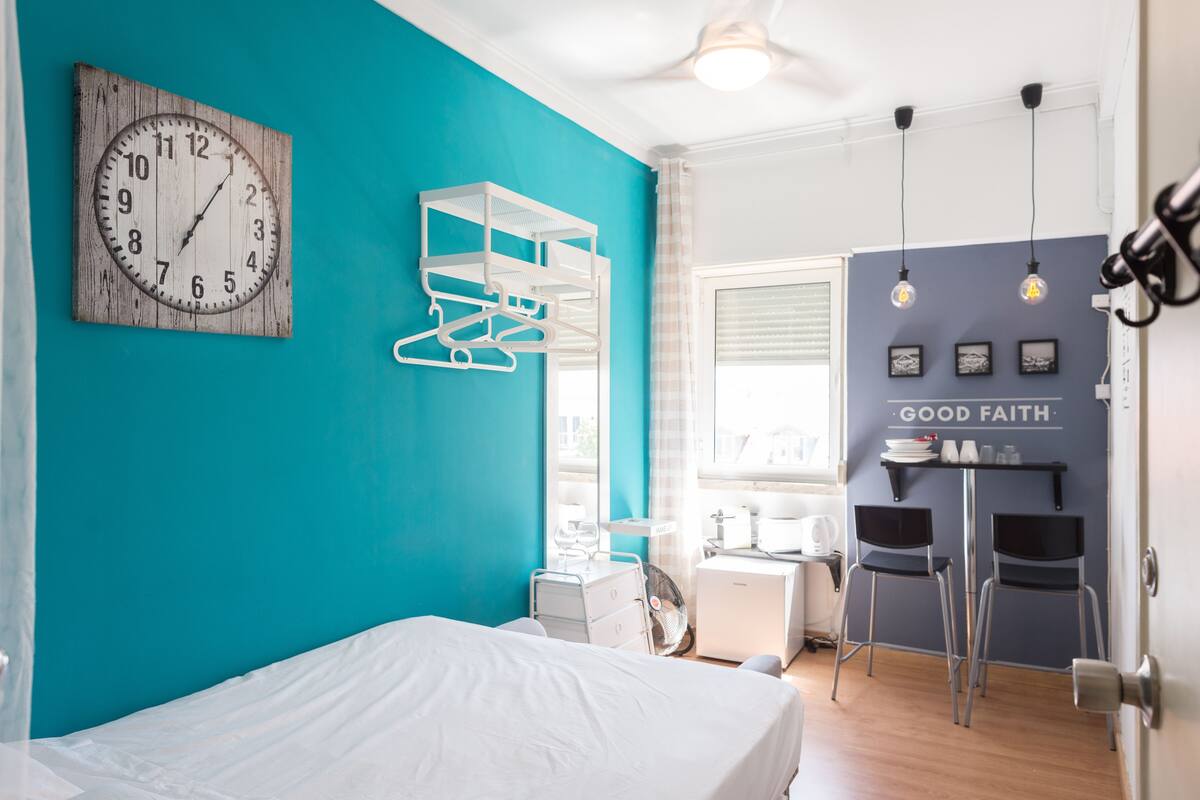 Double Room, Private Bathroom (Marquês 42) | Room amenity