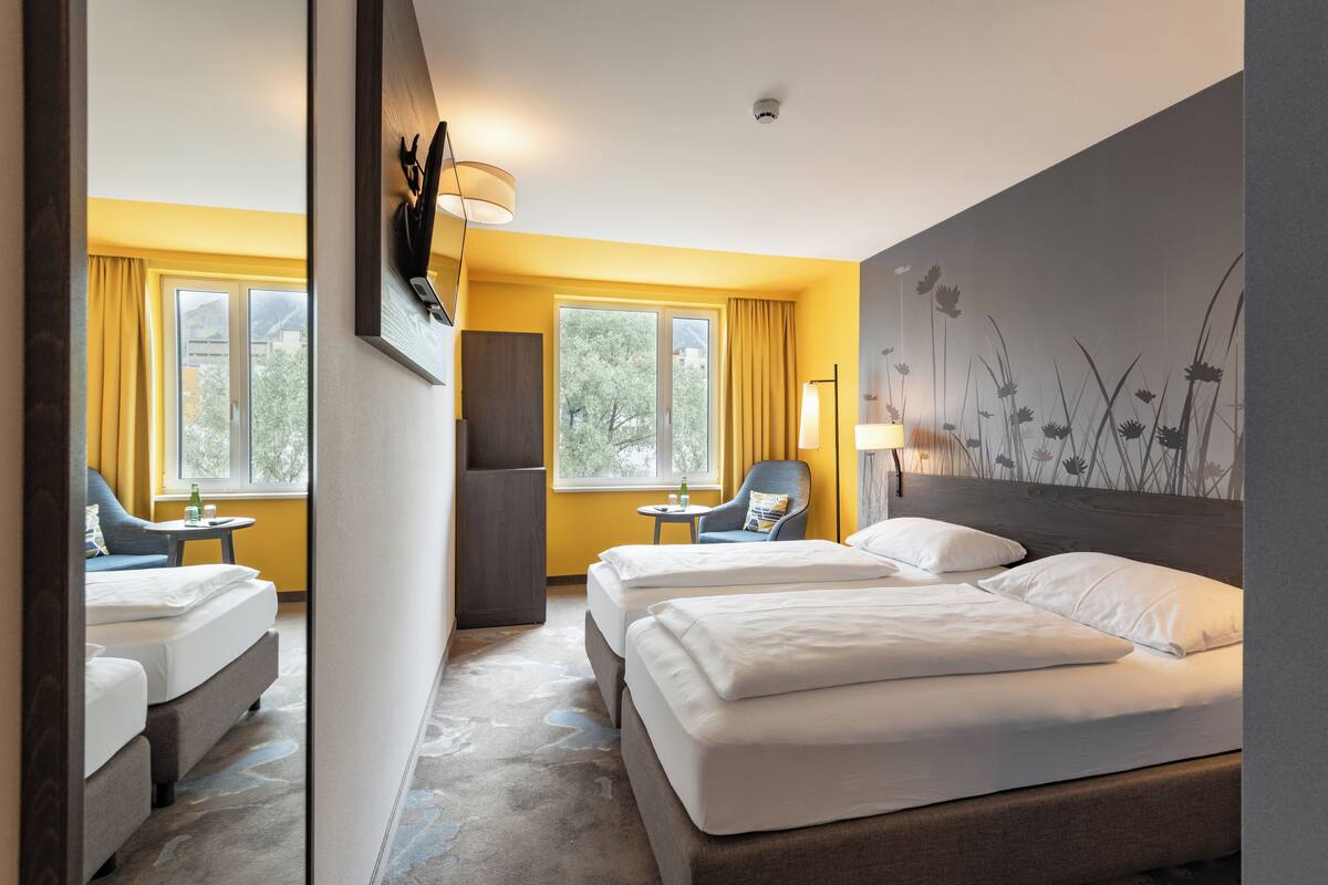 standard twin room, mountain view | laptop workspace, blackout curtains, soundproofing, iron/ironing board