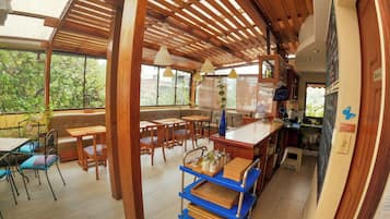 小食店
