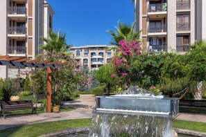 Garden - Cascadas Family Resort (Sunny Beach)