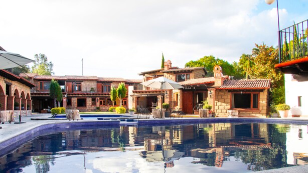 Outdoor pool - Hotel Sol y Fiesta (Tequisquiapan)