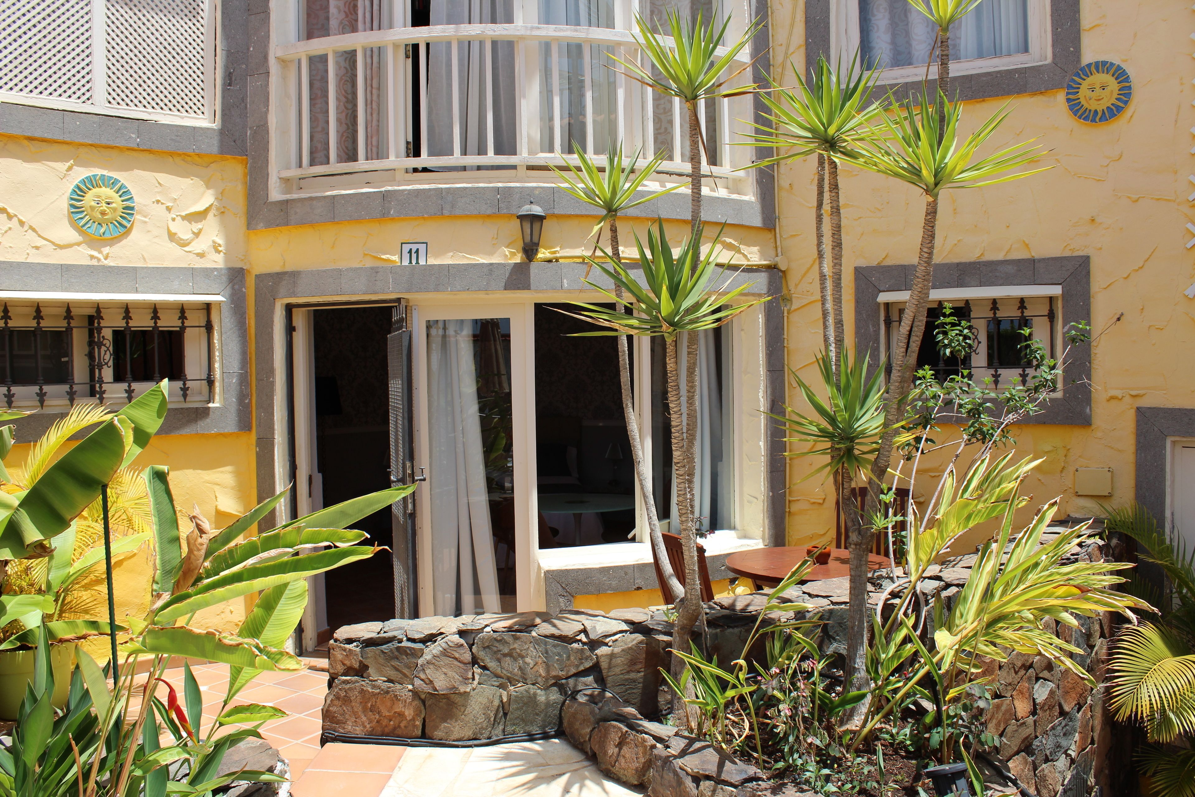 Apartment, 1 Bedroom | Front of property