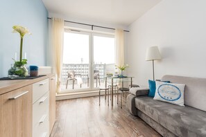 Departamento, 1 habitación (at 63 Krancowa Street) | Insonorización, tabla de planchar con plancha y camas extra