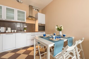 Private kitchenette - P&O Apartments Okęcie (Warsaw)