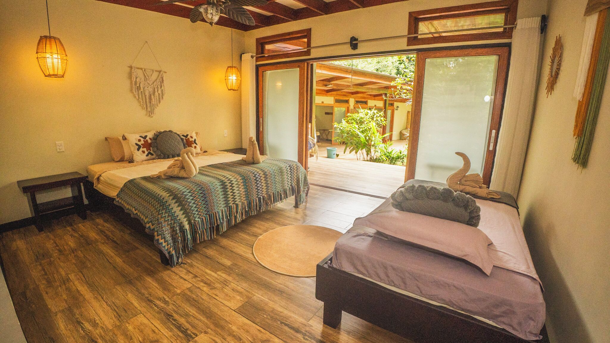 Wi-Fi gratuit, draps fournis