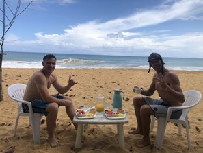 Café da manhã continental grátis todos os dias