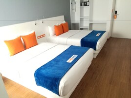 In-room safe, desk, laptop workspace, free WiFi
