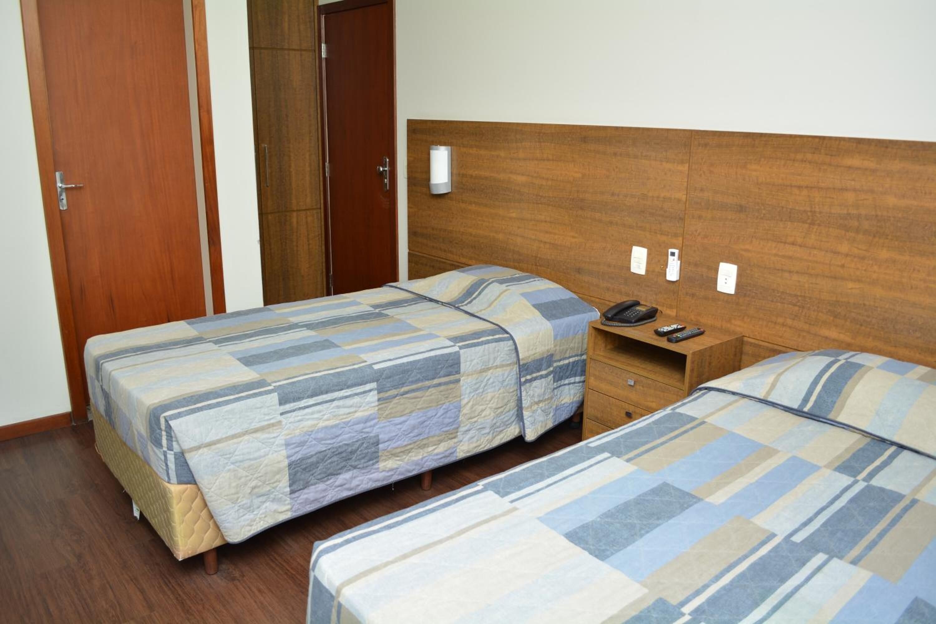 Foto - Hotel Kennedy