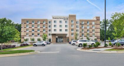 Fairfield Inn & Suites by Marriott Raleigh Cary