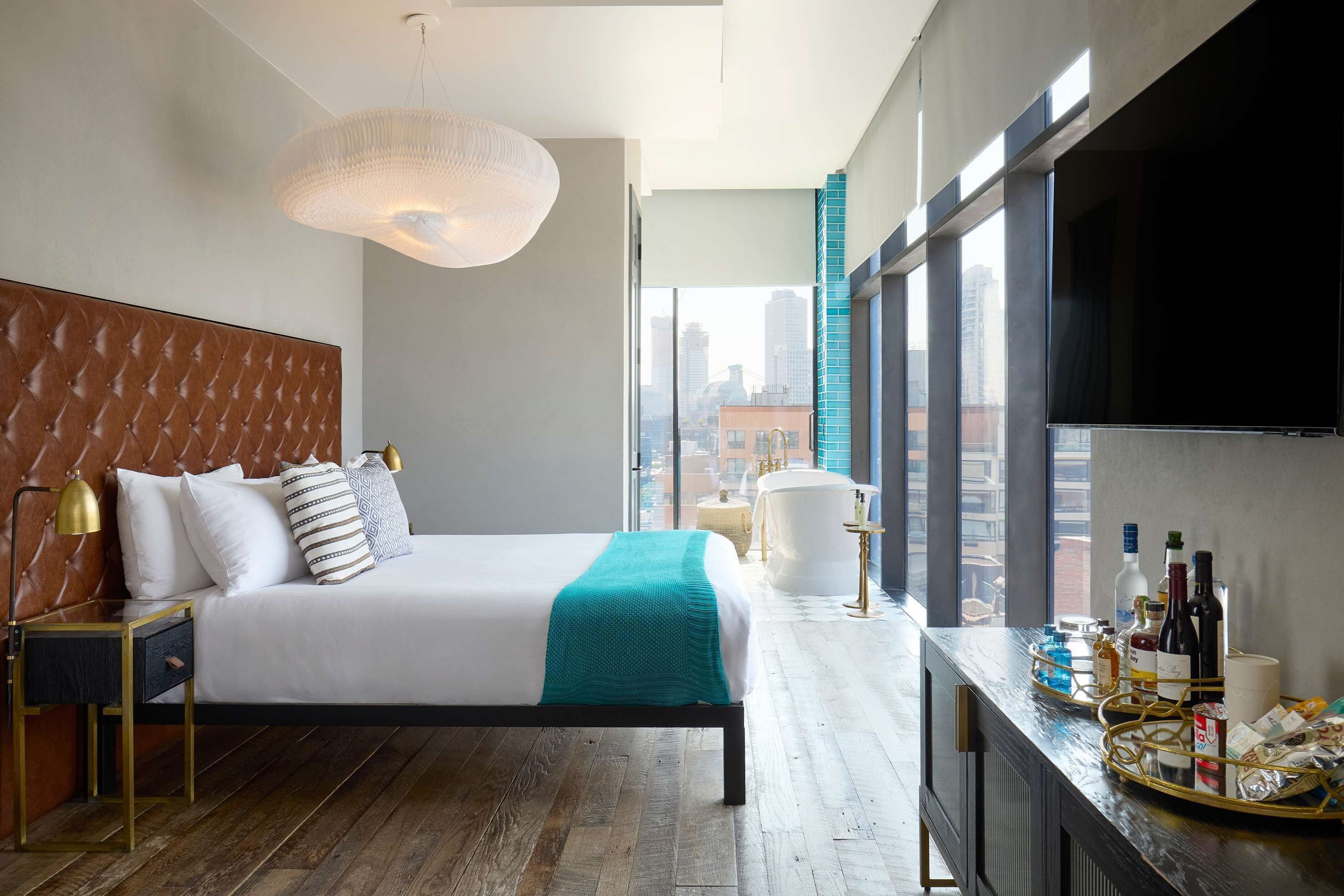 Studio Suite, City View | Hypo-allergenic bedding, pillow-top beds, in-room safe