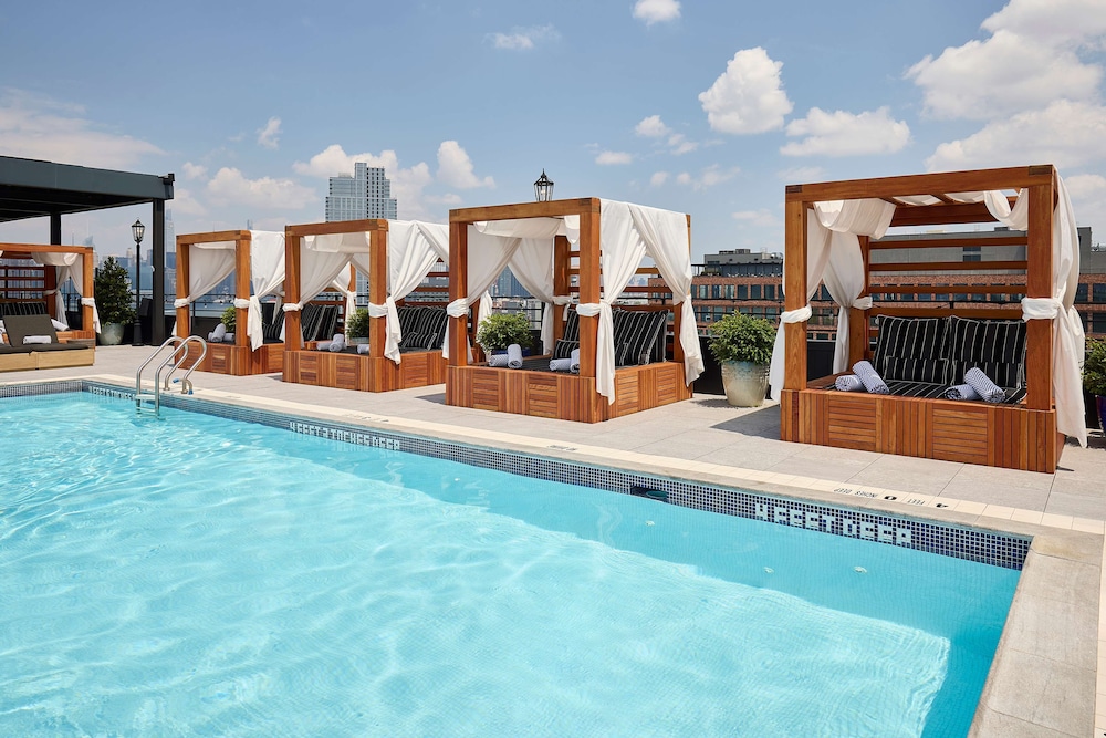 Arlo Williamsburg by null