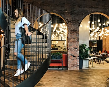 Interior at Arlo Williamsburg