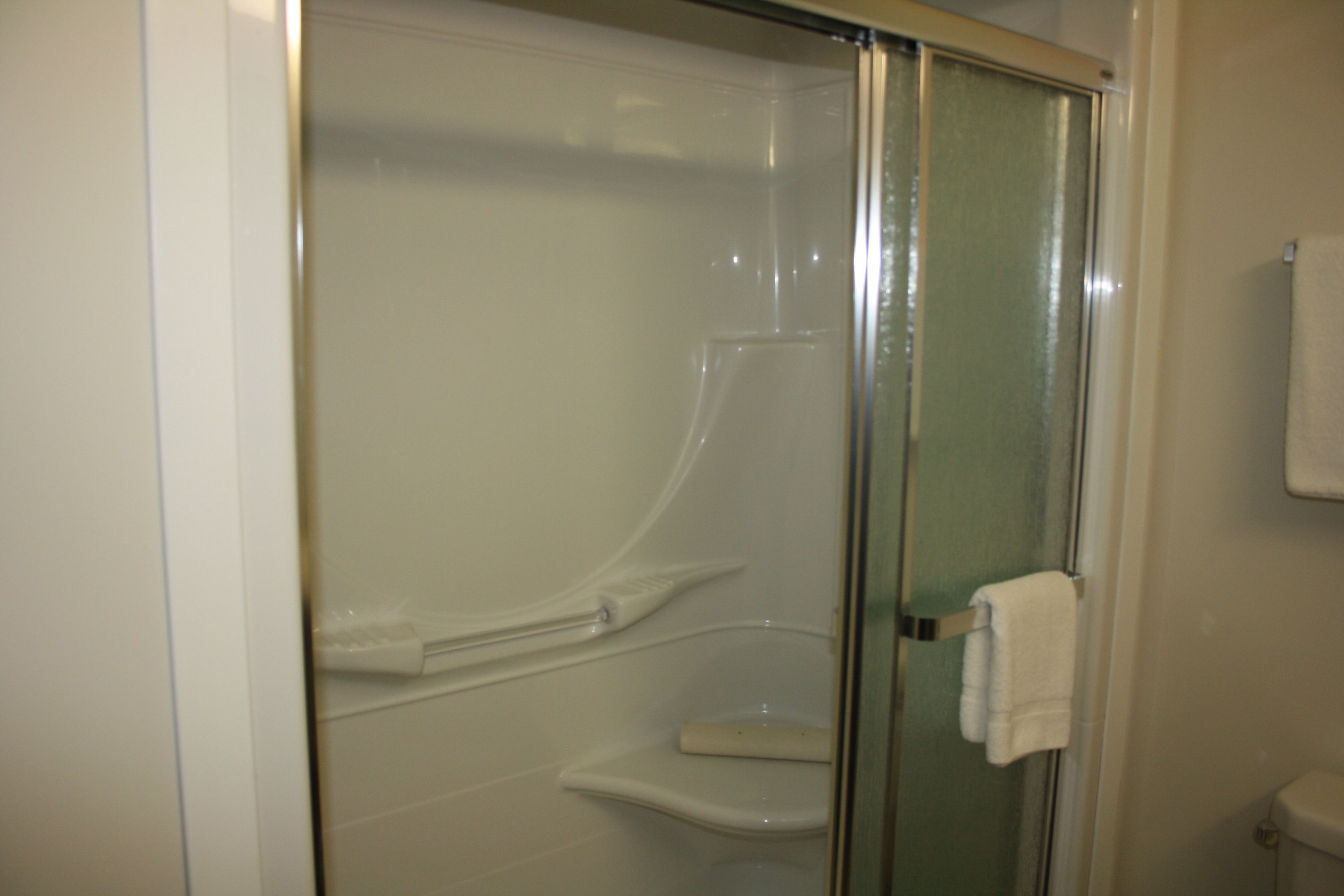 Photo - Crossroads Inn & Suites