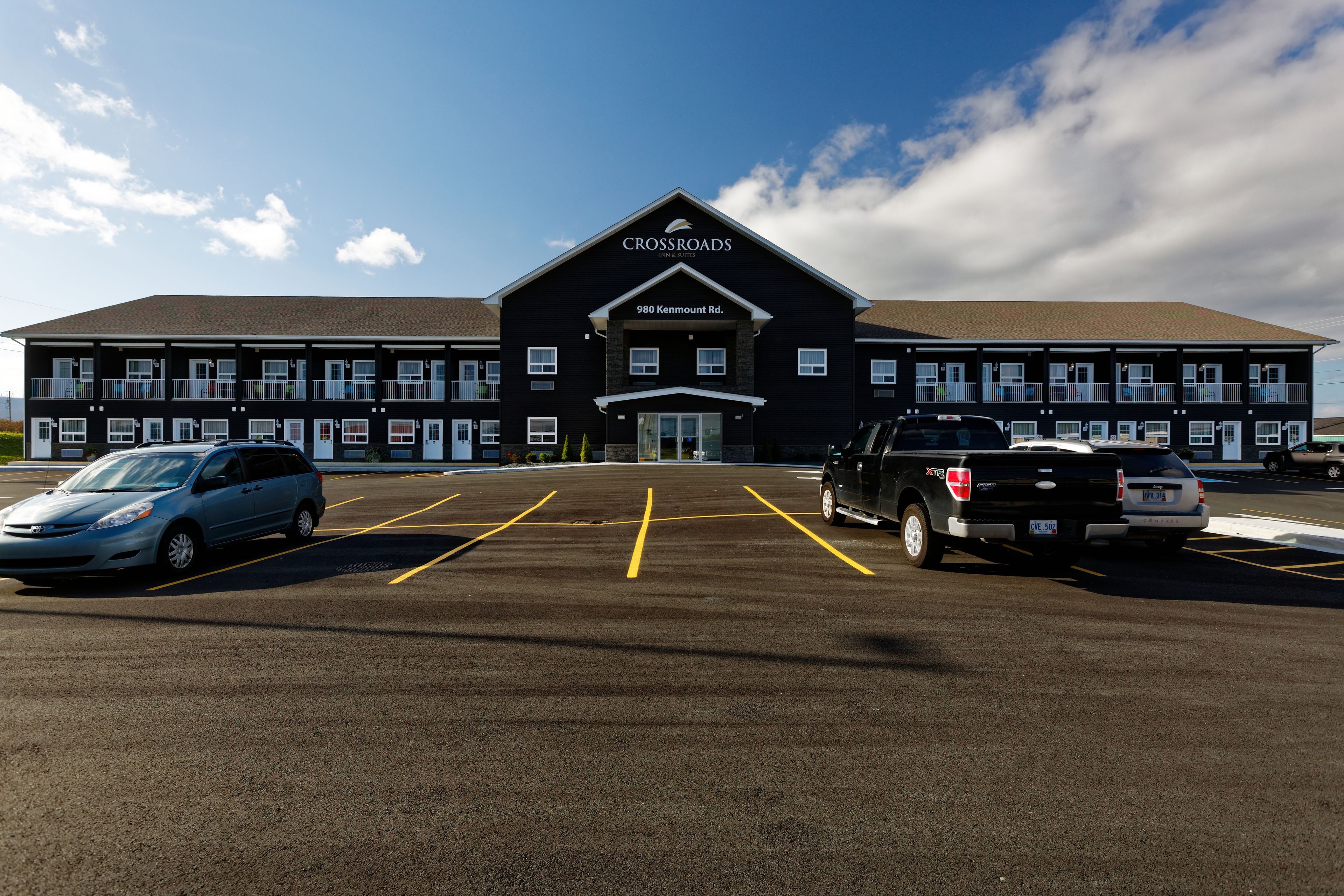 Photo - Crossroads Inn & Suites