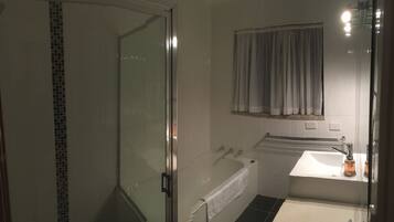 Free toiletries, towels