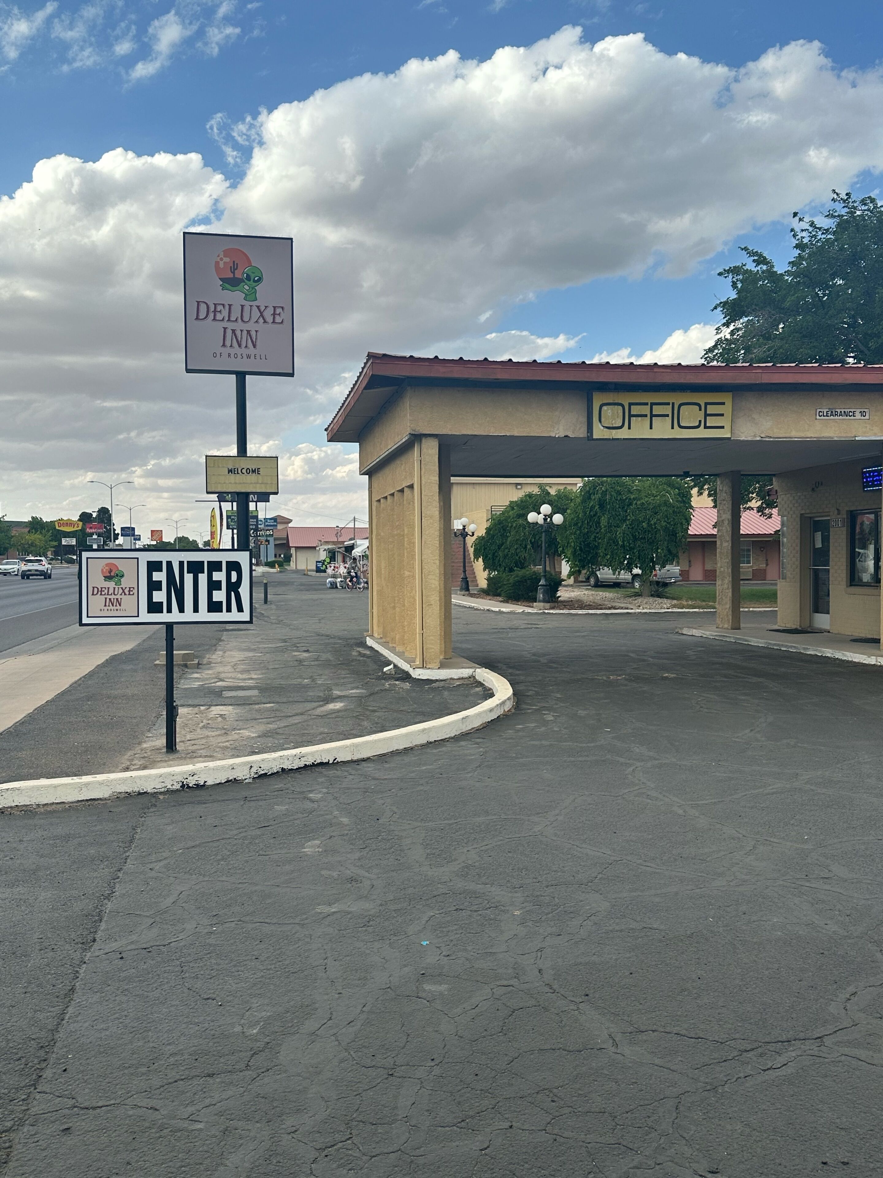 مدخل المنشأة