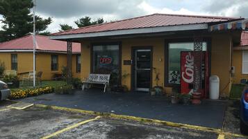 Bagian depan properti