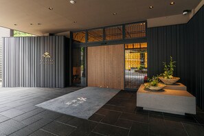 Fachada da propriedade