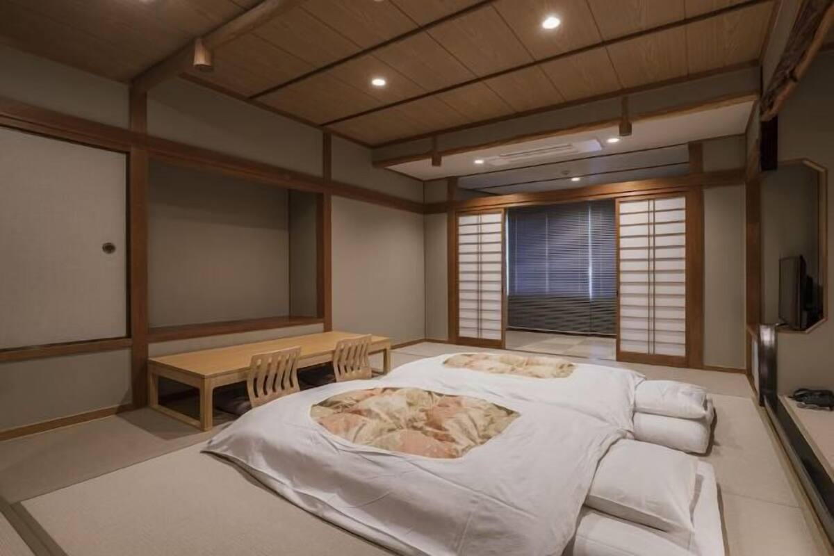 1 habitación y ropa de cama de alta calidad