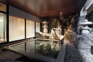 Public bath - Shinzan (Toyooka)