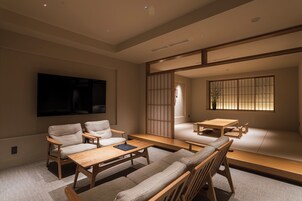 Shinju room, Non Smoking | Premium bedding, in-room safe, free WiFi, bed sheets