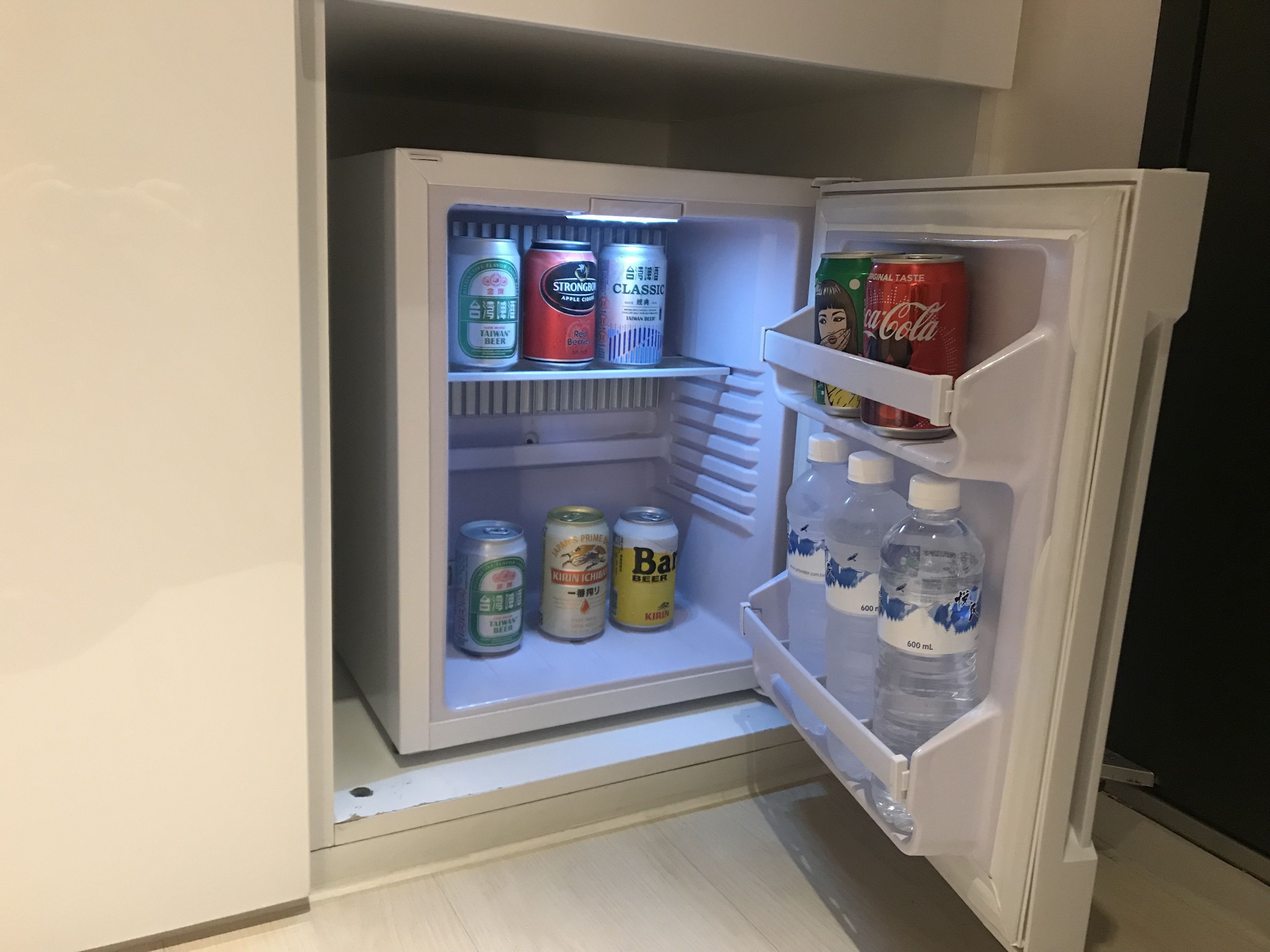 double room (no.1) | mini fridge