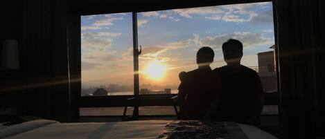 Tweepersoonskamer (NO.1) | Verduisterende gordijnen, geluiddichte muren, gratis wifi, beddengoed