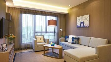 2 Bedroom (Breakfast on weekdays only except P.H) | Living area | 48-inch LED TV with cable channels, TV