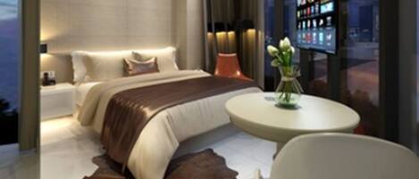 Luxury Room | In-room safe, desk, blackout drapes, free WiFi