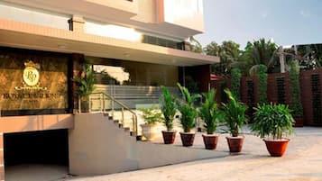 Façade de l’hébergement - soirée/nuit