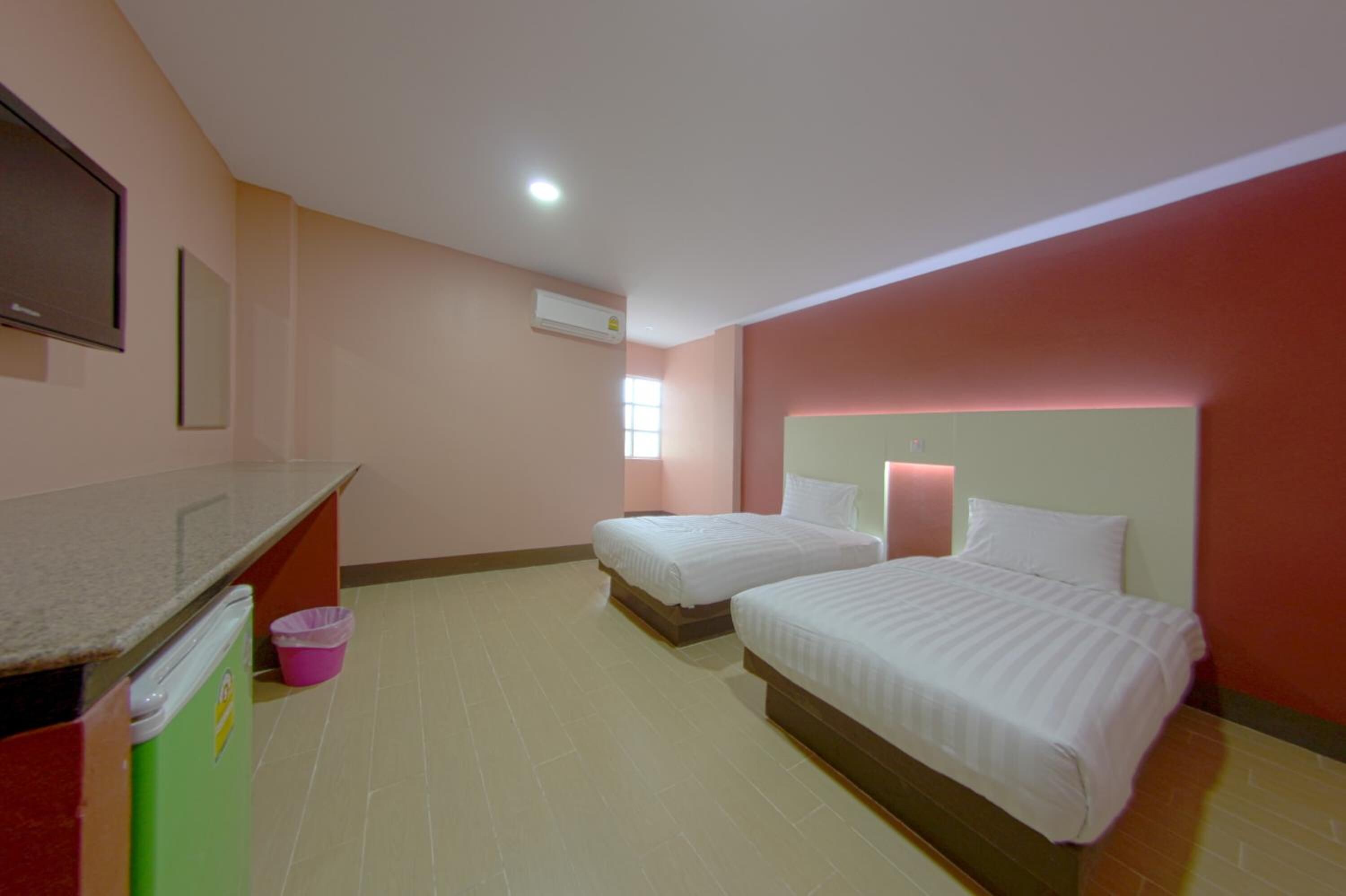Photo - Central Park Hotel