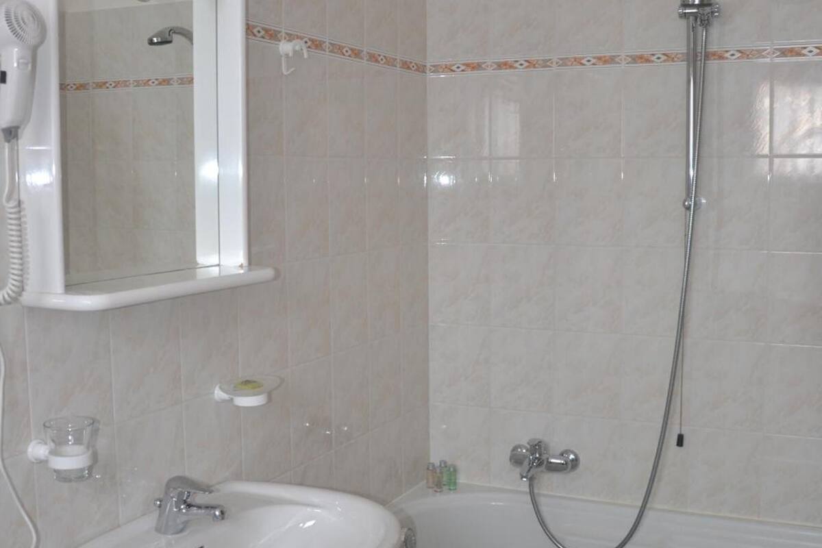 free toiletries, hair dryer, bathrobes, bidet