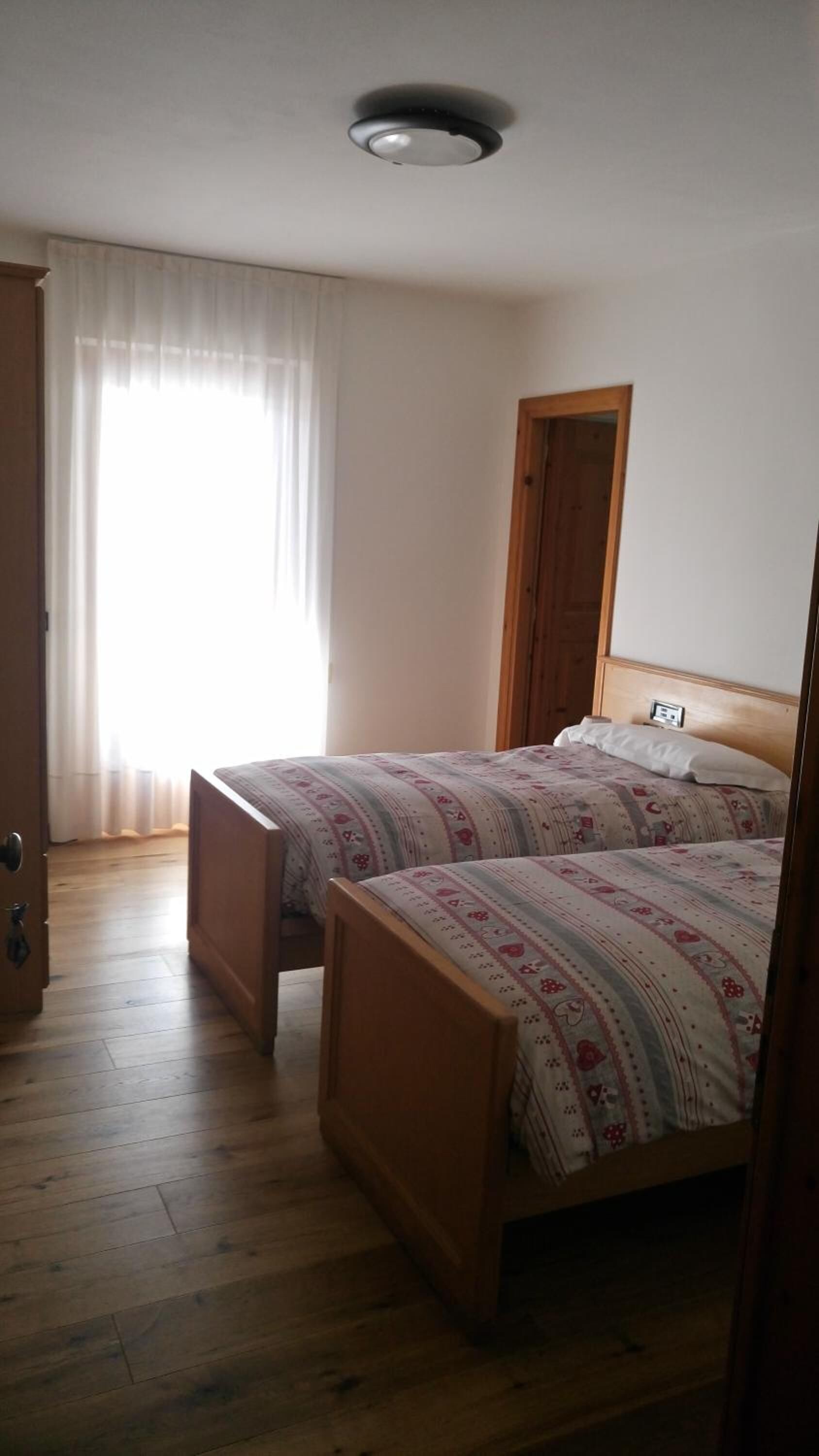 premium bedding, desk, laptop workspace, soundproofing