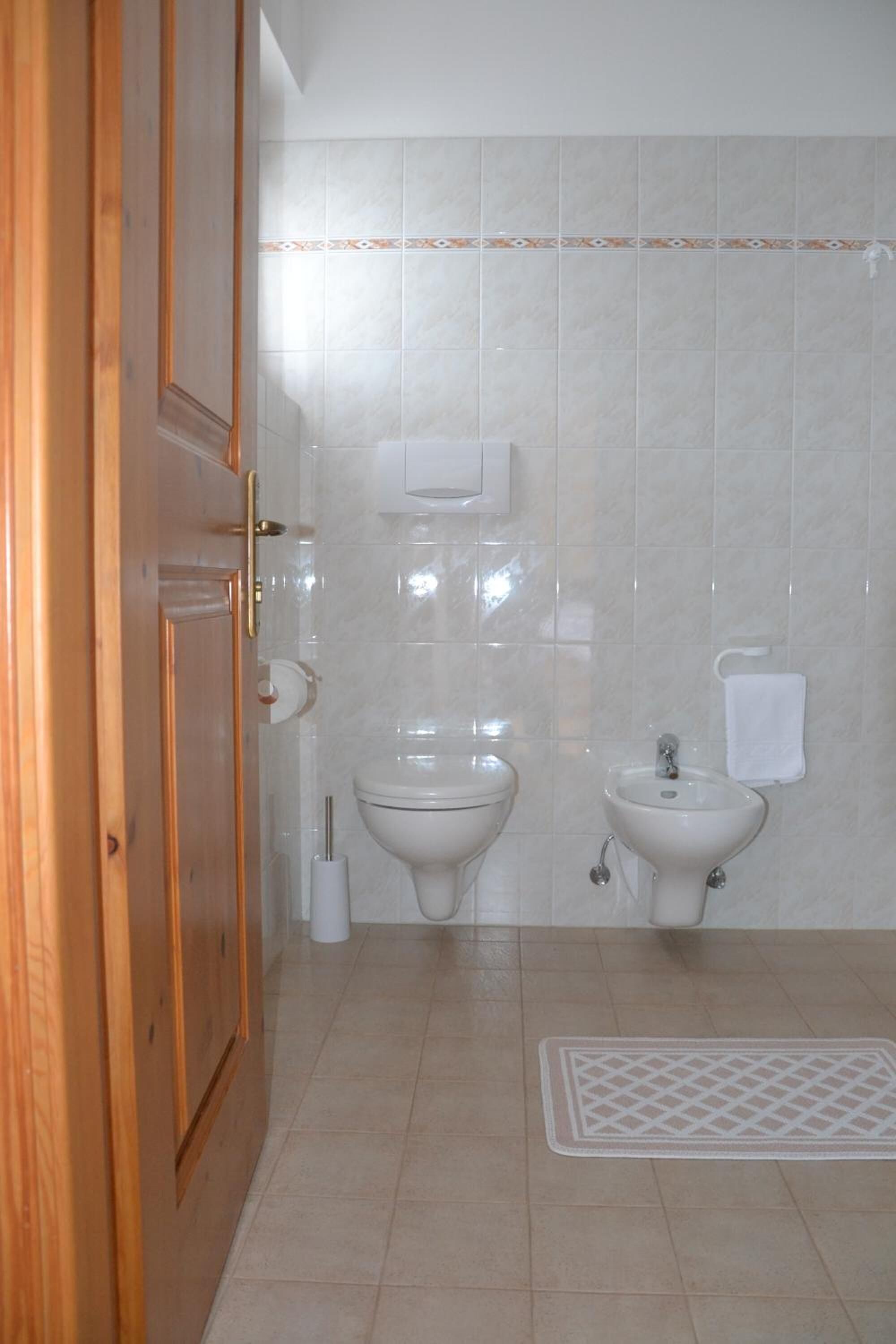 free toiletries, hair dryer, bathrobes, bidet