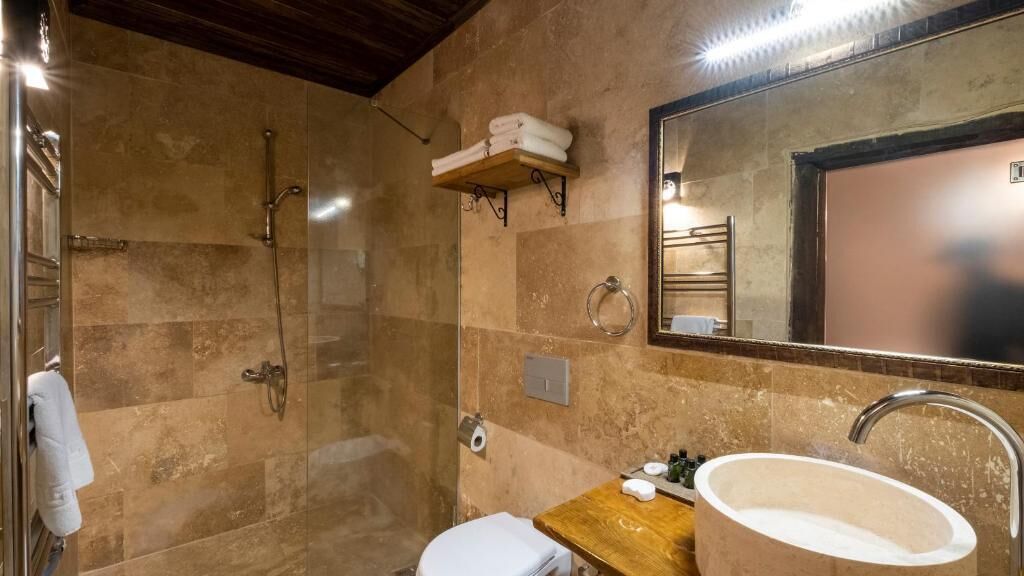 Foto - In Stone House