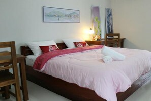 Standard Double Room | Desk, free WiFi - Iyara residence (Trat)