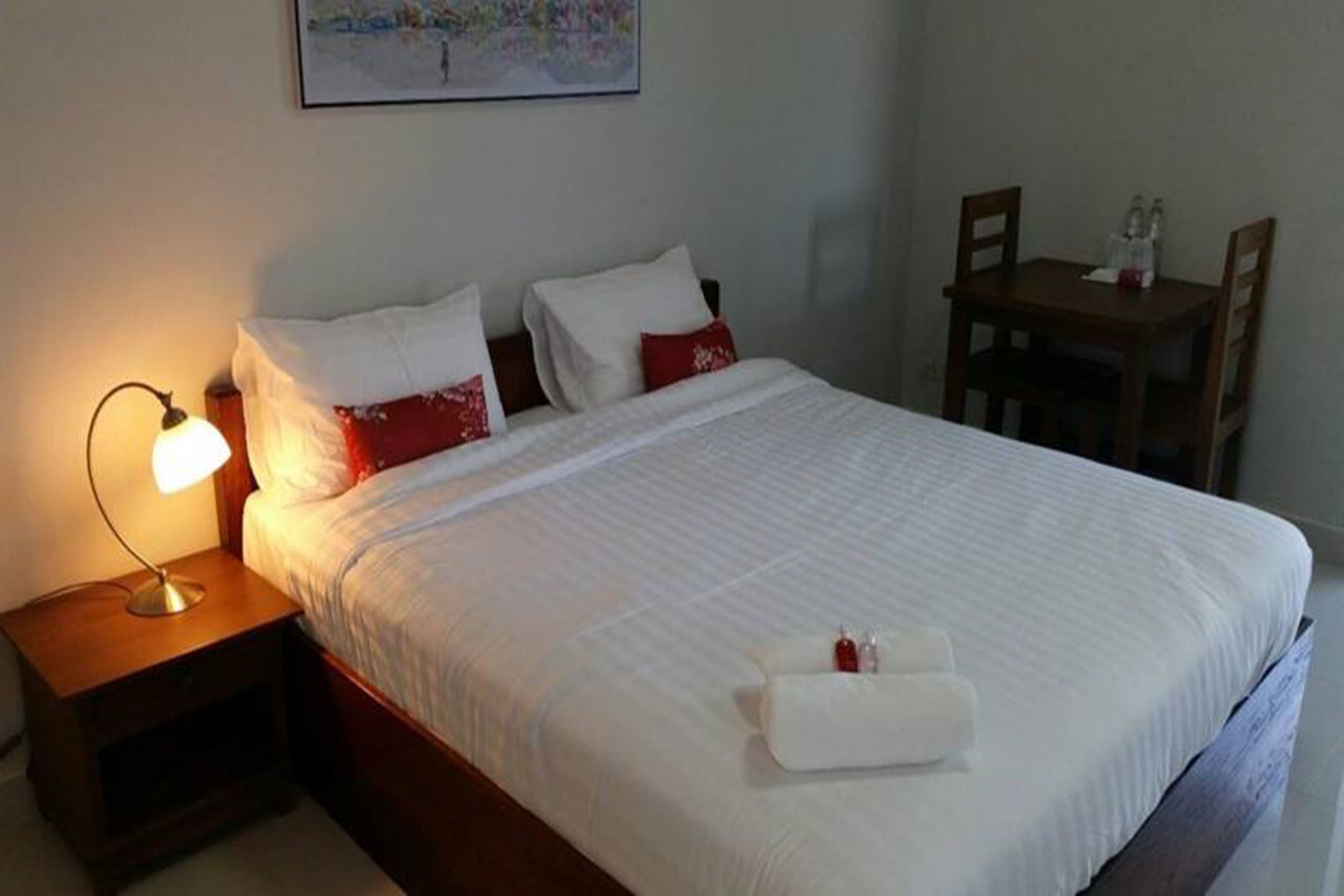 standard double room | desk, free wifi