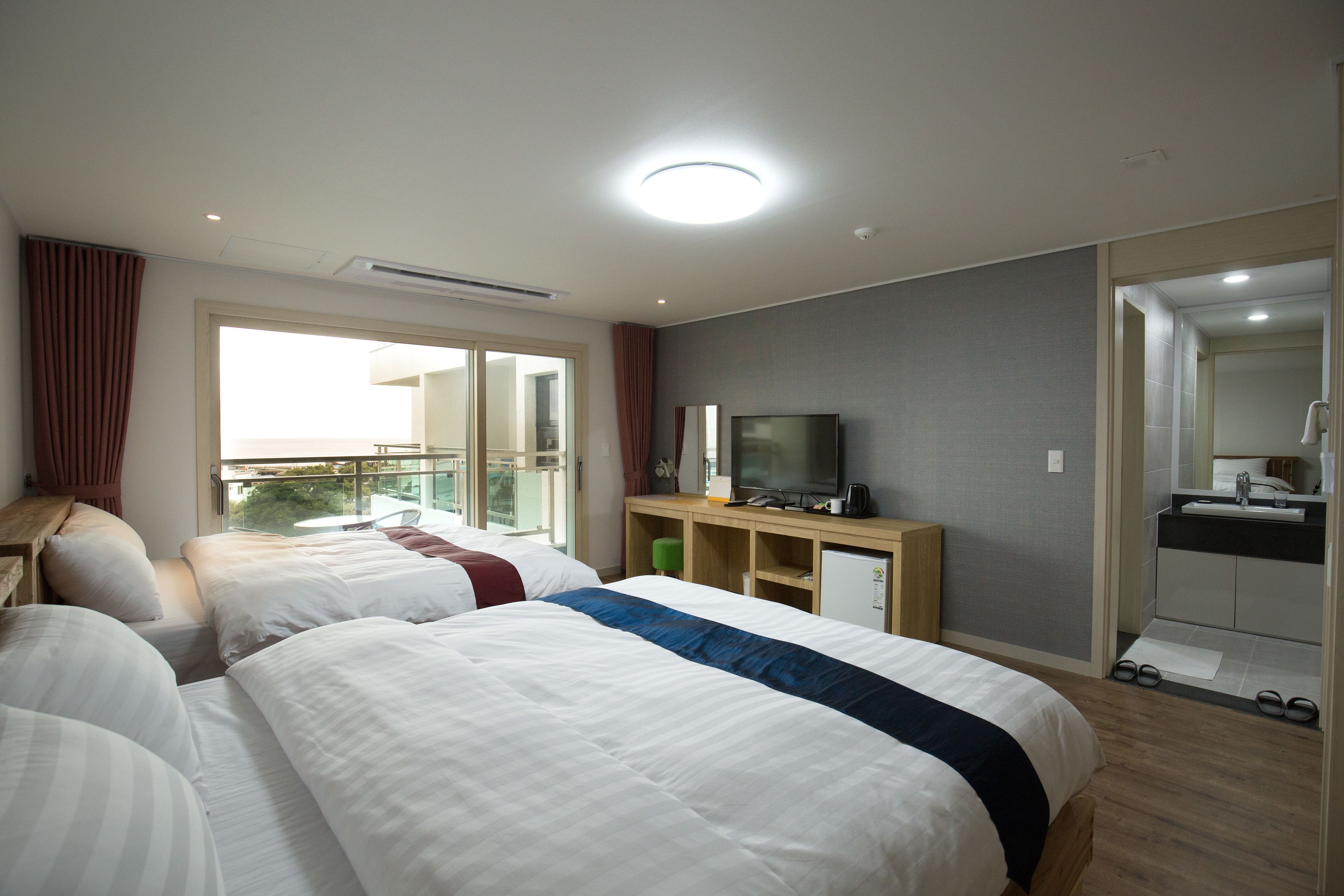 family twin room, city view | memory-foam beds, blackout curtains, soundproofing, free wifi