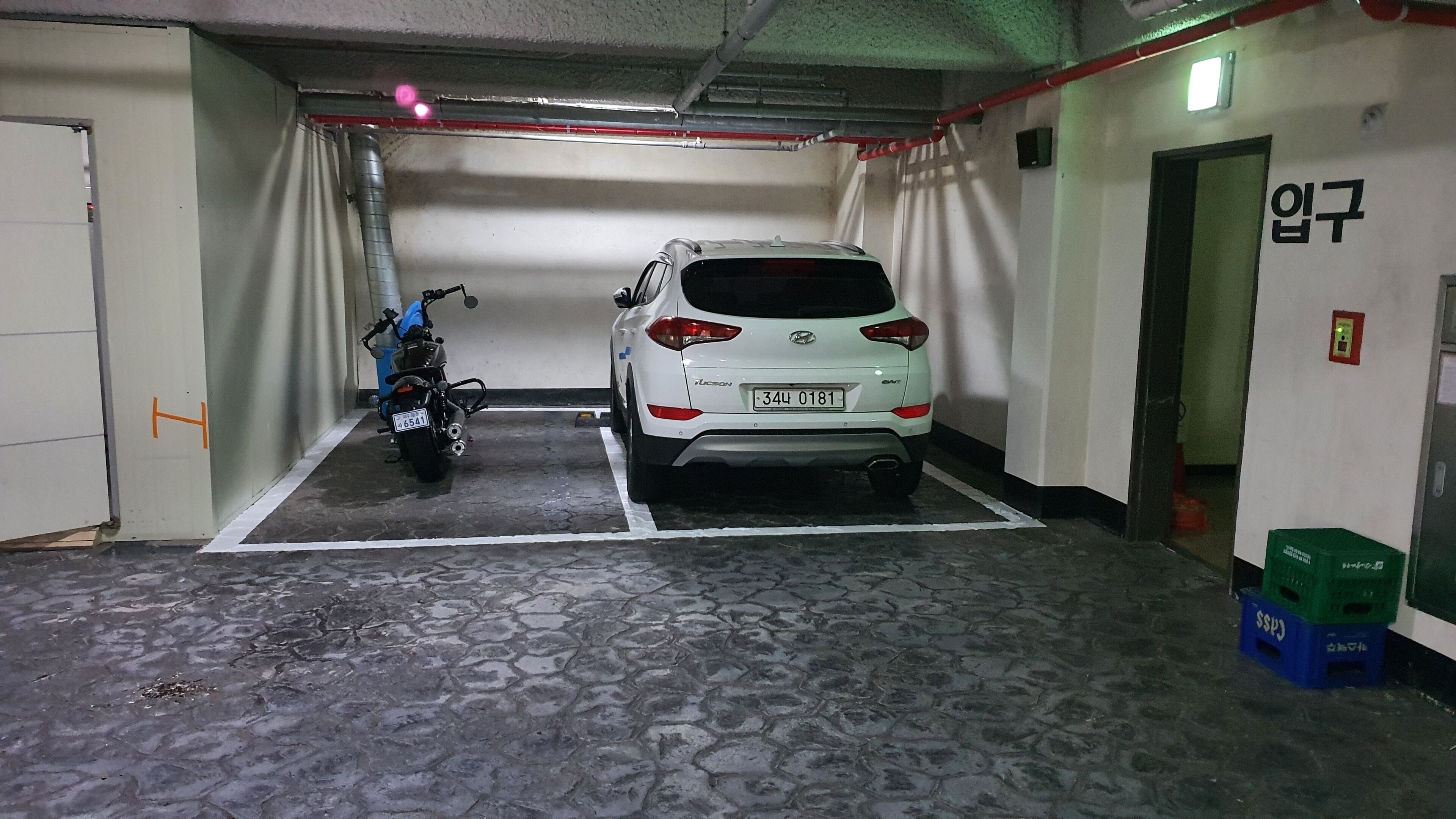 wheelchair-accessible van parking