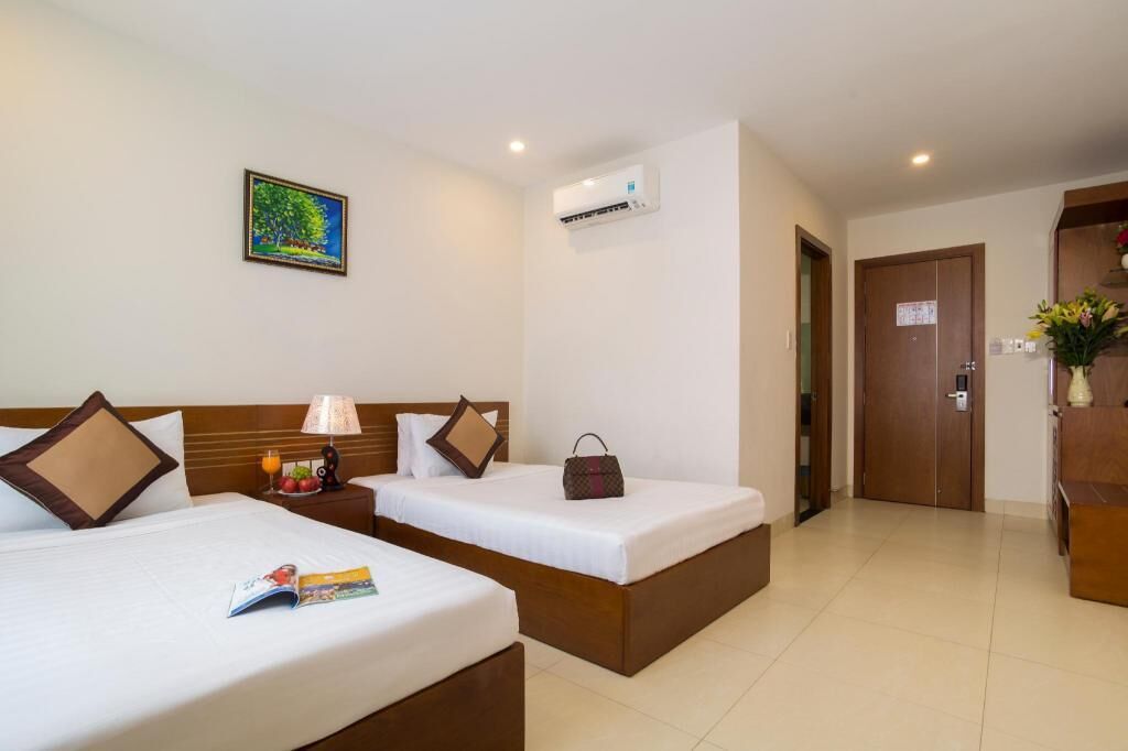 Minibar, desk, laptop workspace, blackout curtains
