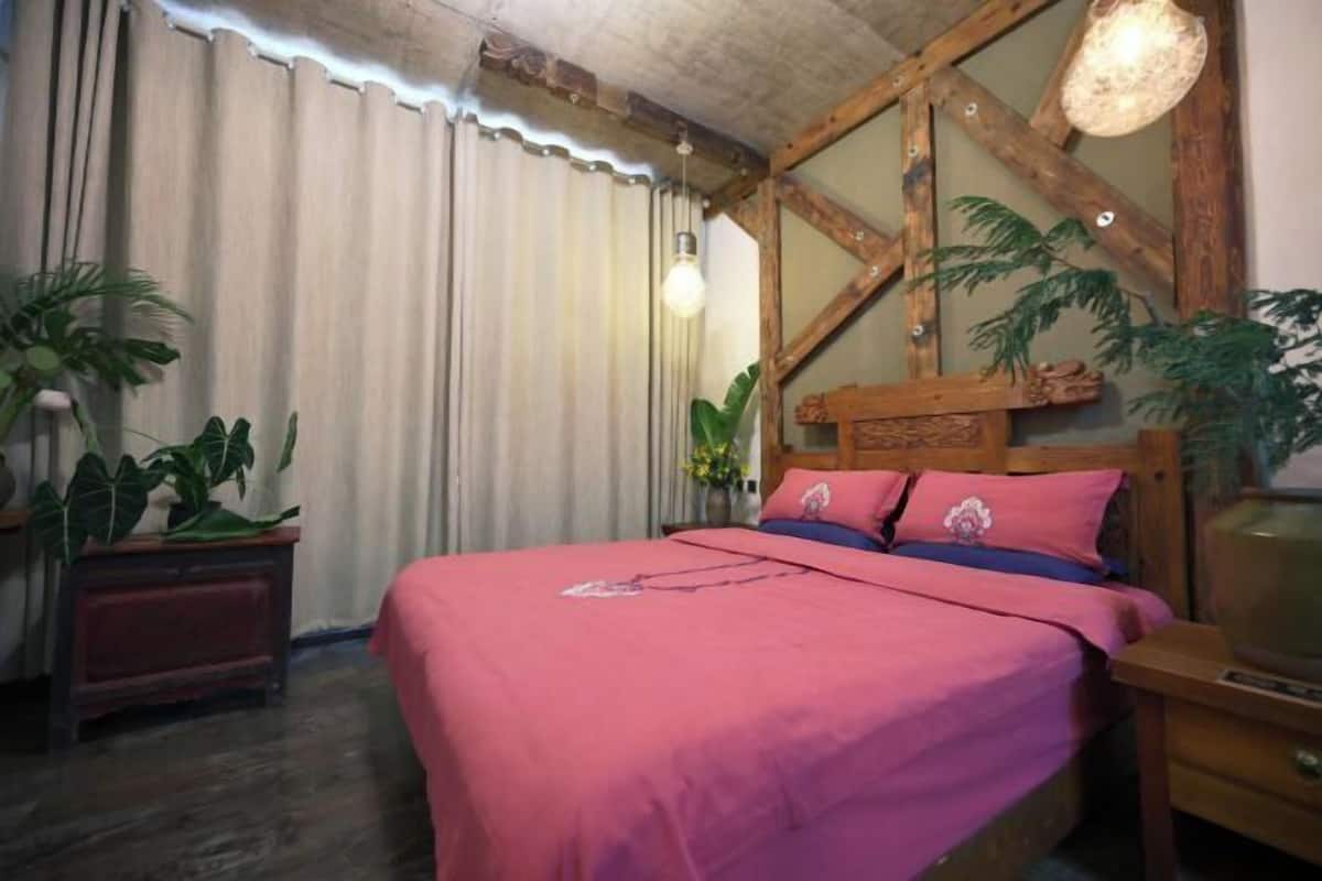 In-room safe, individually decorated, individually furnished