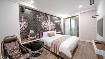 Double Room | Premium bedding, down comforters, blackout drapes, cribs (free)