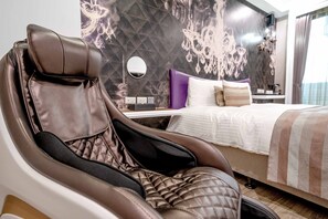 Double Room | Sängtillbehör av högsta kvalitet, duntäcken och mörkläggningsgardiner