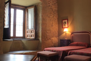 Desk, blackout curtains, free WiFi, bed sheets