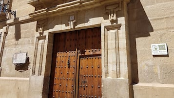 Façade de lâhĂ©bergement