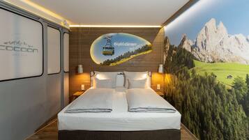 Junior-Suite, 1 Schlafzimmer | Zimmersafe, individuell dekoriert, individuell eingerichtet