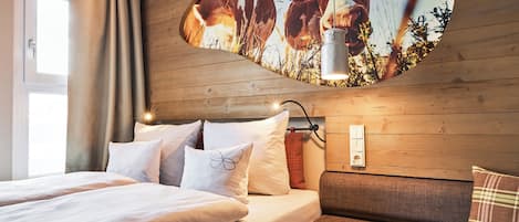 In-room safe, individually decorated, individually furnished, desk