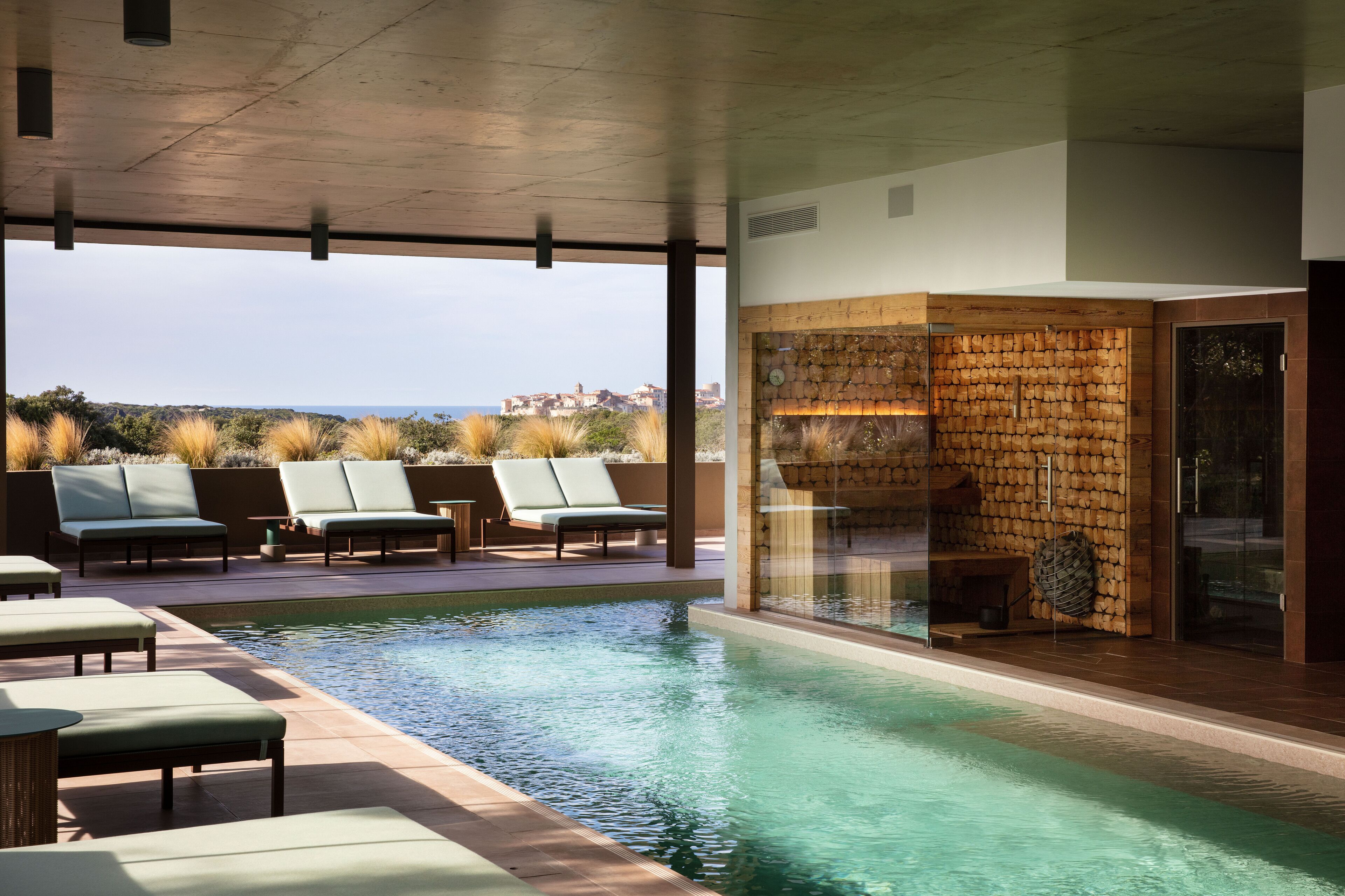 body treatments, hot stone massages, thai massages, facials